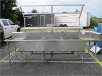 SS 3 Bay Sink with Rack 135"