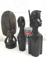 3 bustes thailandais sculptés en bois