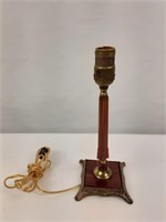 Lampe en bakelite CIRCA  1920, fonctionnelle