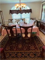 Dining Room Table and 6 Chairs