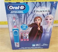 Oral B Frozen Ii Elctric  Tothbrush Set