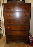 6 DRAWER WOODEN DRESSER