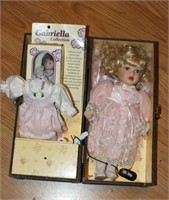 2 PORCELAIN DOLLS WITH WOODEN BOX