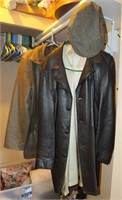 2 MEN'S LEATHER JACKETS AND HAT