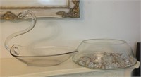 ART GLASS SWAN BOWL AND LARGE GLASS BOWL