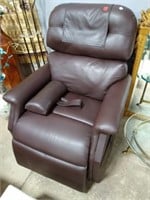 Ascent by Healthy Back Electric Recliner