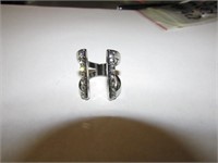 RING W/ CZ'S- SIZE 8