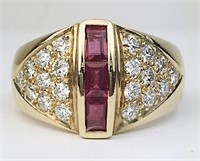18 Kt Natural Baguette Ruby Diamond Ring