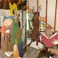 Christmas Displays | Carolers & Reindeer