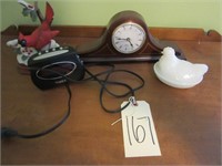 Small Mantel Clock, Hen on Nest & Red Robin