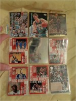 9 - BASKETBALL SPORTS CARDS