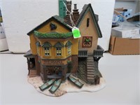 Dickens Christmas Village "The Grapes Inn" 9&3/4"x