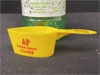 Vintage A&P Coffee Measuring Cup