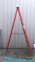 10 foot fiberglass ladder