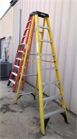 8 foot aluminum and fiberglass ladder