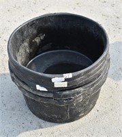 5 Rubber Feed Tubs, Loc: *C