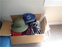 BOX LOT OF HATS & HAT HOLDERS / AR