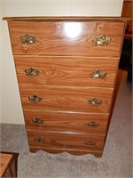 5 Drawer Chest of Drawers Faux Wood Grain