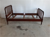 Antique Spindle Bed