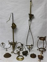 COLLECTION OF BRASS HALL LIGHTS & CHANDELIERS,