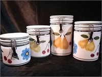 Set of 4 canisters with latching lids, with fruit