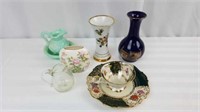 Miscellaneous floral items, ceramic, glass.