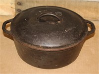 Lodge Cast Iron Dutch Oven