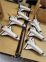 pull back die cast space shuttles toys