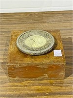 WWii aircraft compass in wood box - 7 1/2" sq