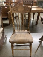 WOODEN CHAIR