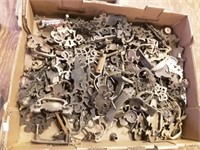 CABINET HANDLES AND HARDWARE LOT
