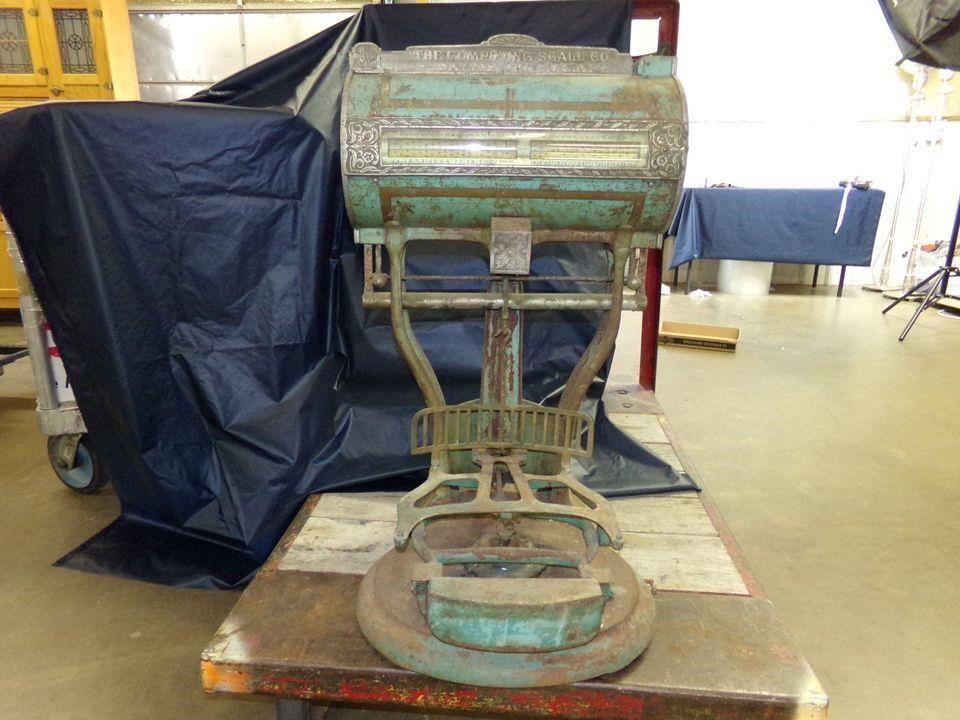 August 18th Antique & Collectible Auction