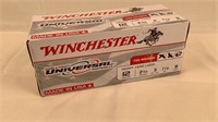 (100) Winchester Universal 12 Gauge 8 Shot