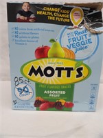 Mott's Assorted Fruit Snacks 85 Pouches BB: 4/22