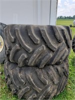 (2) 30.5x32 Tires