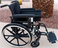898 - DRIVE MEDICAL TRANSPORT CHAIR