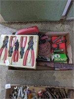 Flat of tools
Stapler, micrometer etc