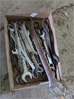 Assortment of wrenches
Mostly craftsman