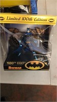 Batman limited 100th edition figurine