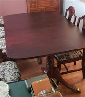 Vintage dining table 6 chairs exc cond