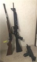 GROUP OF BB GUNS, NON-WORKING PARTS, ONLY