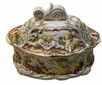 Porcelain Portugal box alcobaca Limange style