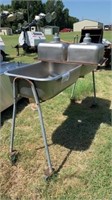 Stainless double sink on casters & double