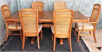 OAK PARQUET TABLE WITH 6 CHAIRS