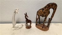 (3) Vintage Giraffe Decorations