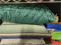 Contents of Shelf - Throw Pillows +