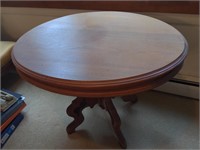 Oval side table, contents not included 26x35x28