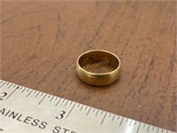 18k Gold Ring, 6.16grams, Size 7.5