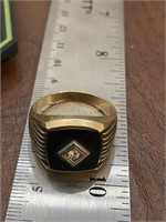 10k Gold & Diamond RIng, Size 12.5, 10.41 gram