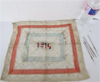 1919 Souvenir of France Hankerchief & USA Hooks